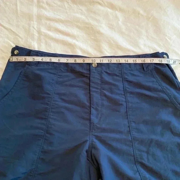 Columbia Omni Shade Performance Fishing Gear Navy Blue Mens Shorts, Size XL. - Picture 9 of 11